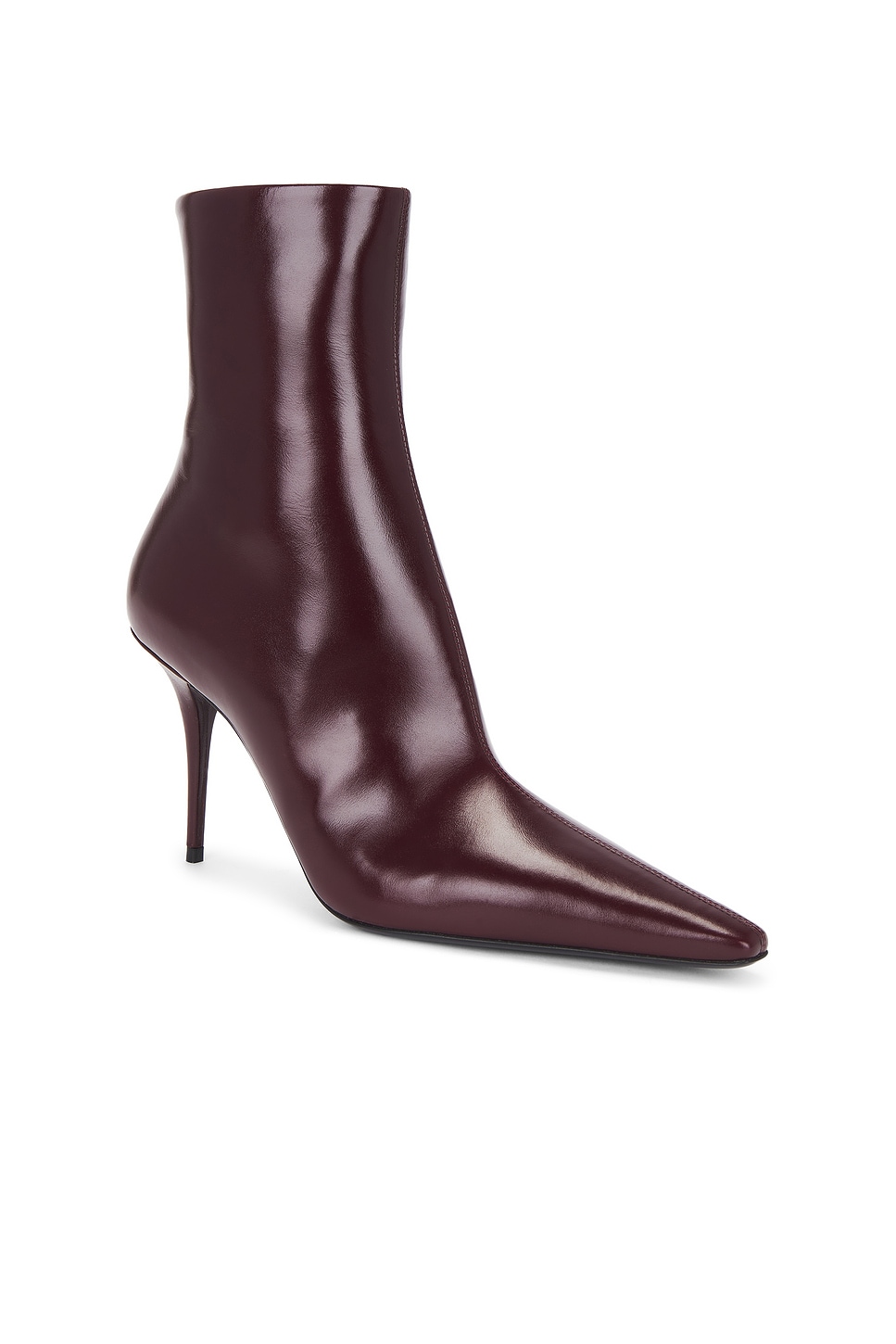 Saint Laurent Ashley Boot In Burgundy