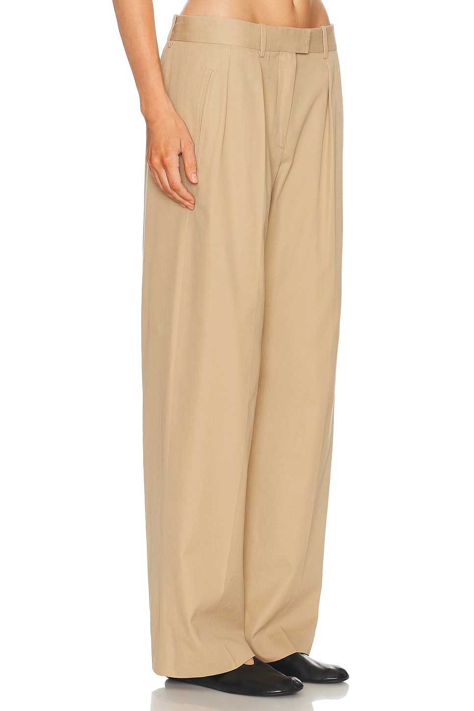 The Row Alfidis Trousers In Brown