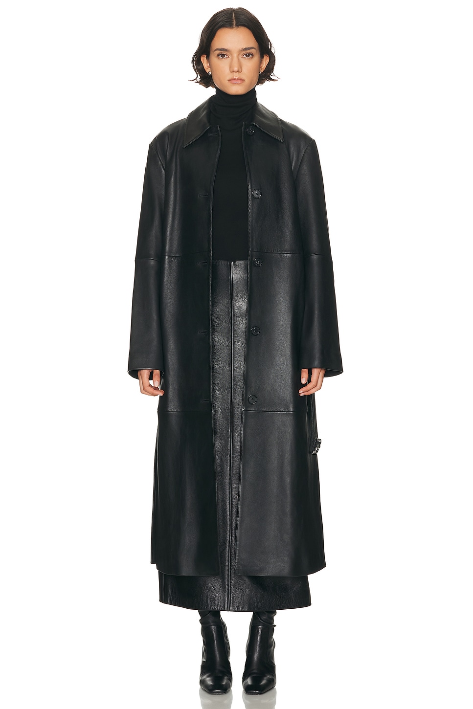 Totême Belted Leather Coat In Black