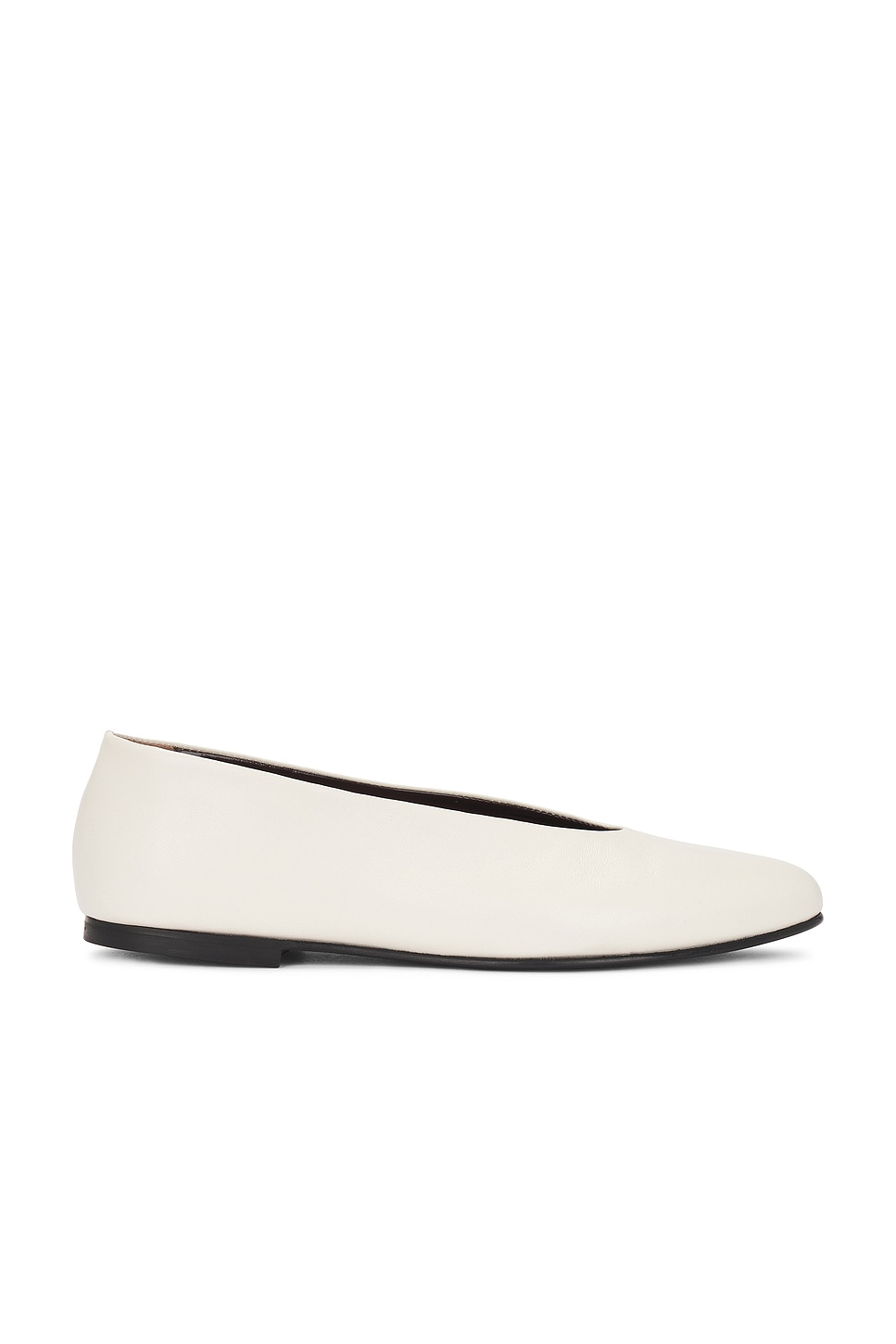 Shop Tove Darcy Flat In Cream