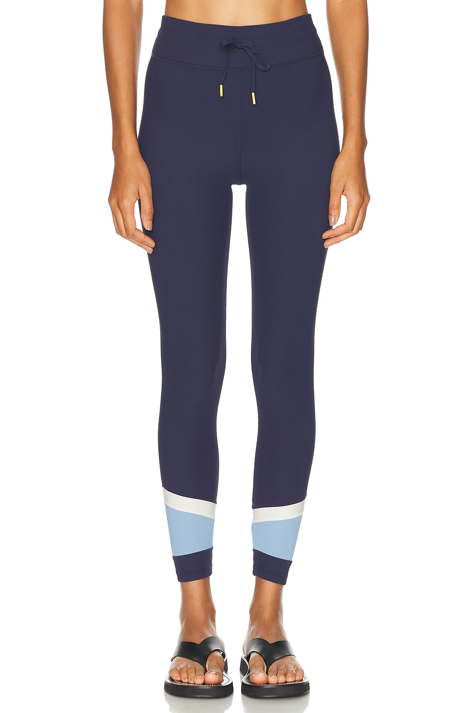 Silverstone 25 Midi Legging in Navy