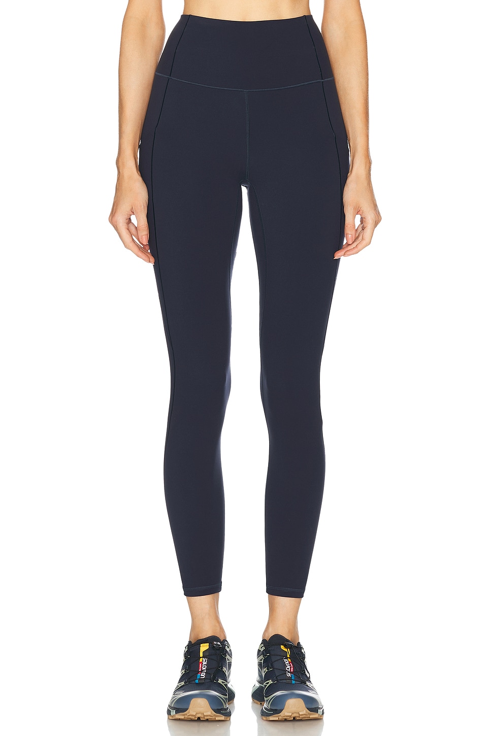 Shape High Pocket 25 Legging in Navy