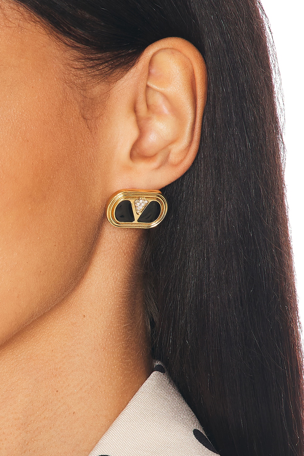 Valentino Ovalette Vlogo Enamelled Stud Earrings In Oro Nero & Crystal