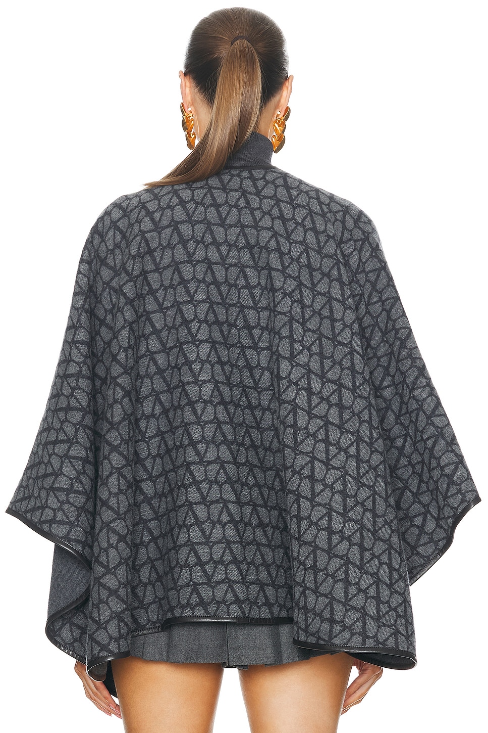Image 3 of Valentino Garavani Toile Iconographe Poncho in Grigio