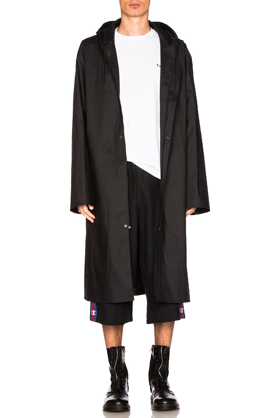 Image 1 of VETEMENTS x Mackintosh Raincoat in Black