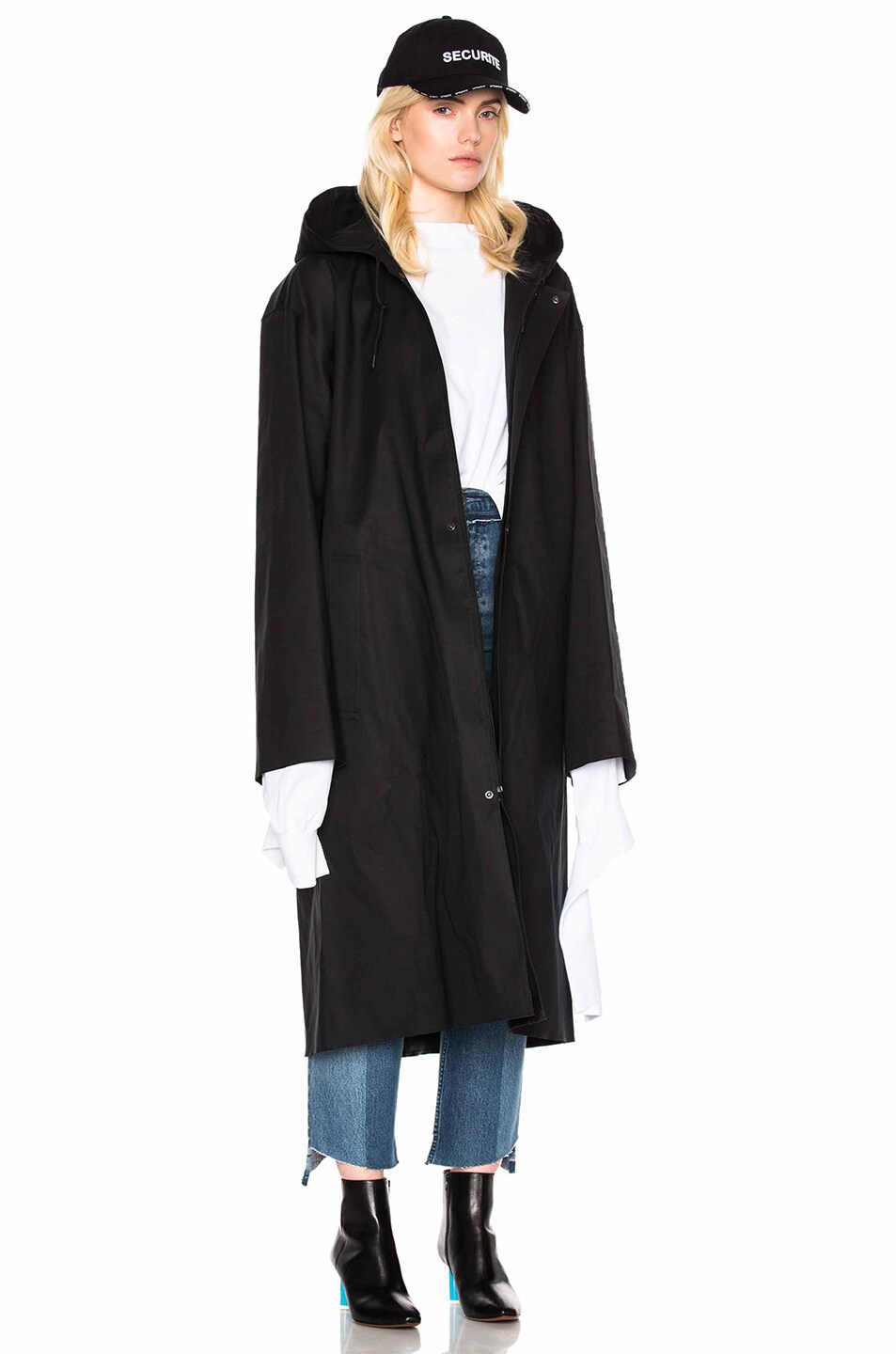 Image 1 of VETEMENTS x Mackintosh Raincoat in Black