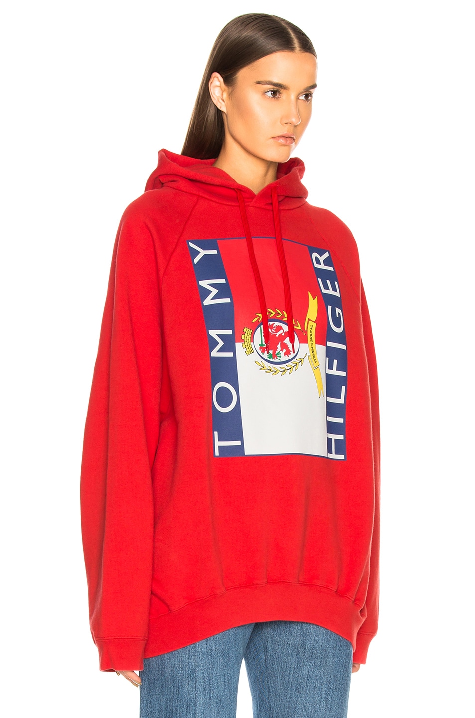 VETEMENTS x Tommy Hilfiger Oversized Raglan Hoodie in Red | FWRD