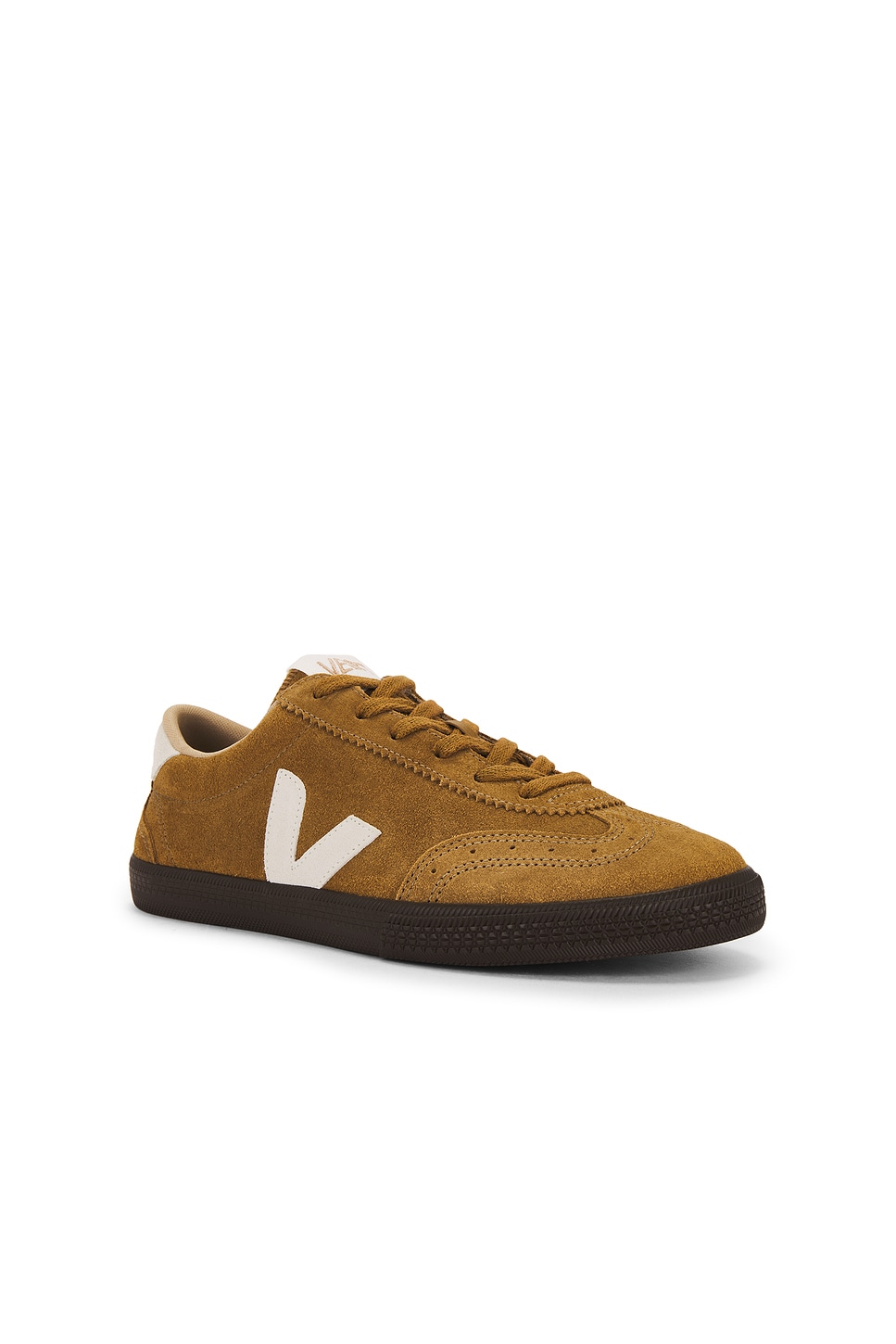 Shop Veja Volley In Tent  Natural  & Eagle