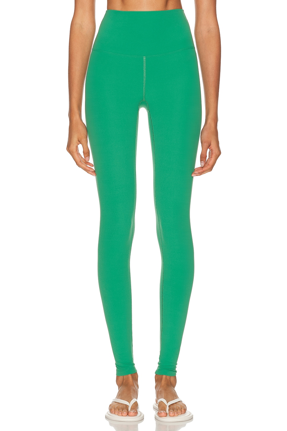 Studio Everyday Legging in Green