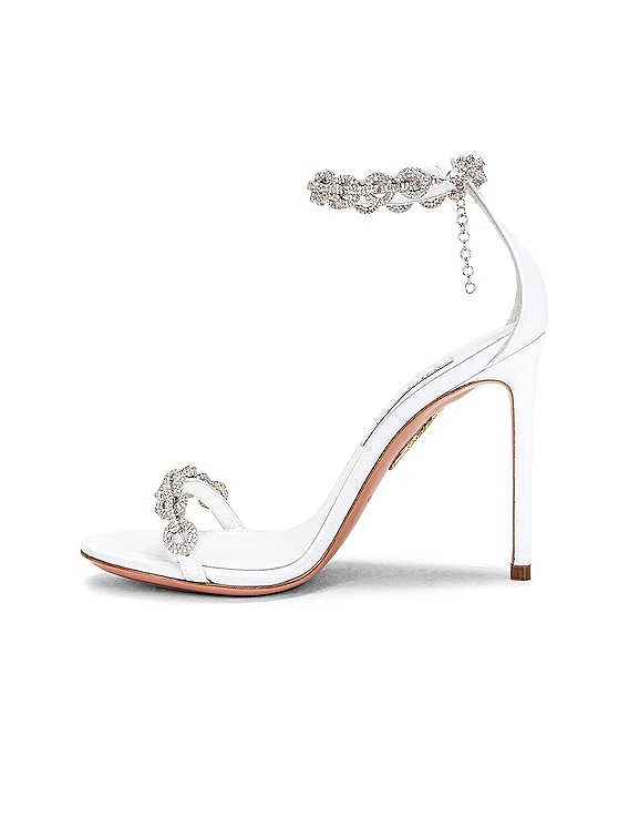 【関税&送料込】Aquazzura With Heel White Aquazzura Love Link 105 Sandal in White | FWRD