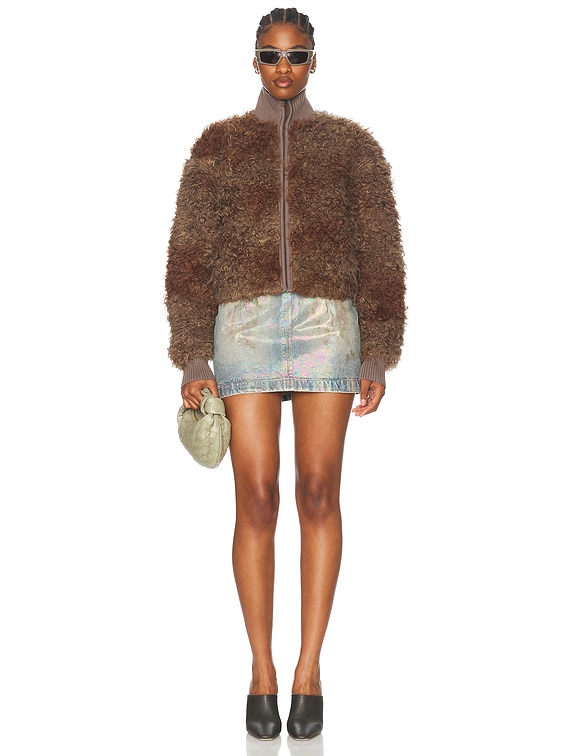 ムートン・ファーコート Acne Studios Fur Jacket Mud Brown A90611DLD A90611DLDFW24 Acne Studios Freya Faux Fur Jacket in Mud Brown | FWRD