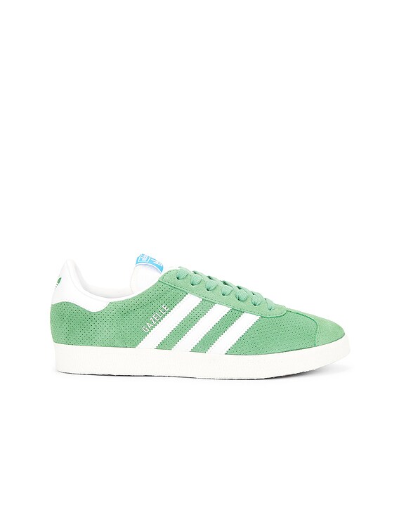 国内配送 adidas GAZELLE PRELOVED GREEN/FTWR WHITE/CORE WHITE adidas Originals Gazelle Sneaker in Preloved Green, White