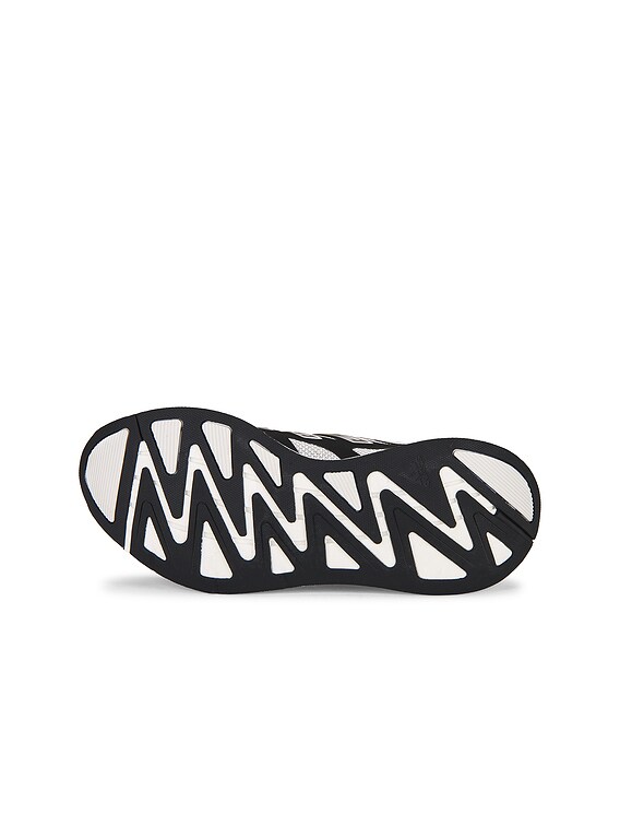 Adizero Aruku
