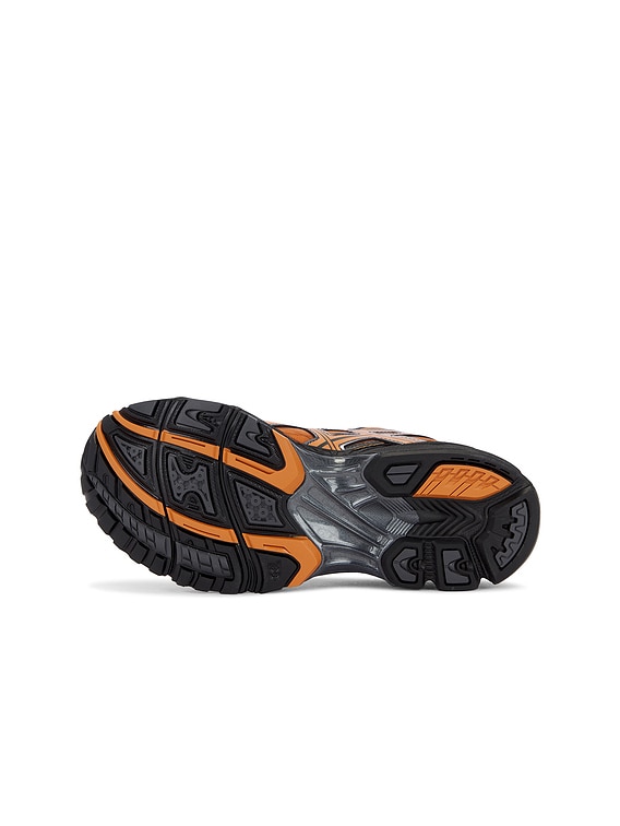 Asics Gel-nimbus Sneakers 10.1 in Black & Rust Orange | FWRD