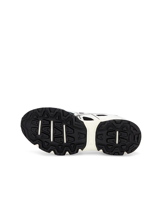 Asics GEL-NUNOBIKI Sneaker in Black & Pure Silver | FWRD