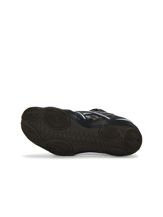 Asics Hypersync in Graphite Grey & Black | FWRD