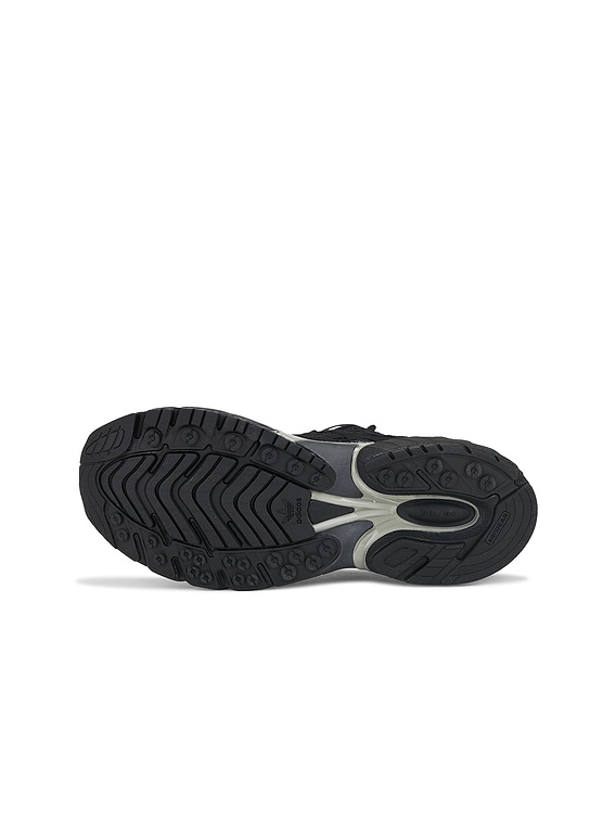 Adistar Cushion Sftm Sneakers in