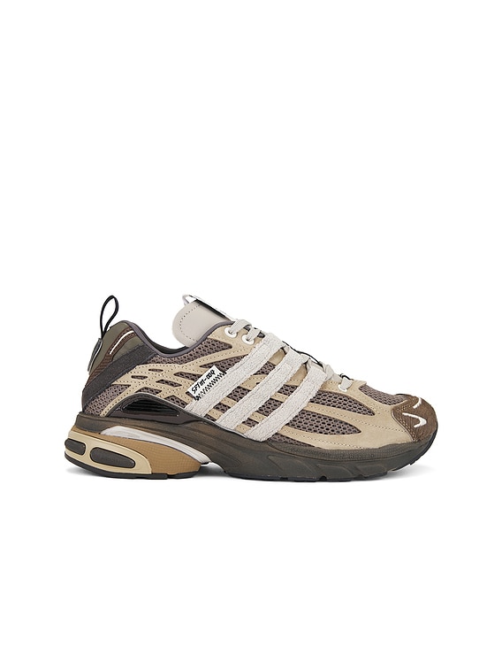 Adistar Cushion Sftm Sneakers in