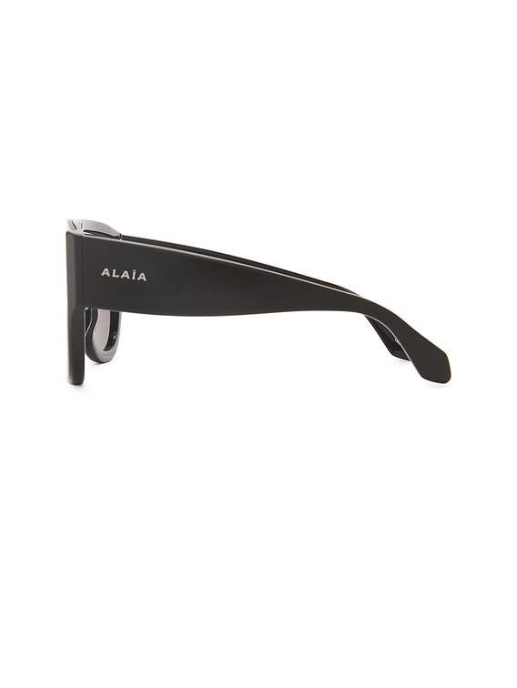 【関税&送料込】Alaia Shield Sunglasses In l 31055482oa_999_f.jpg?impolicy=