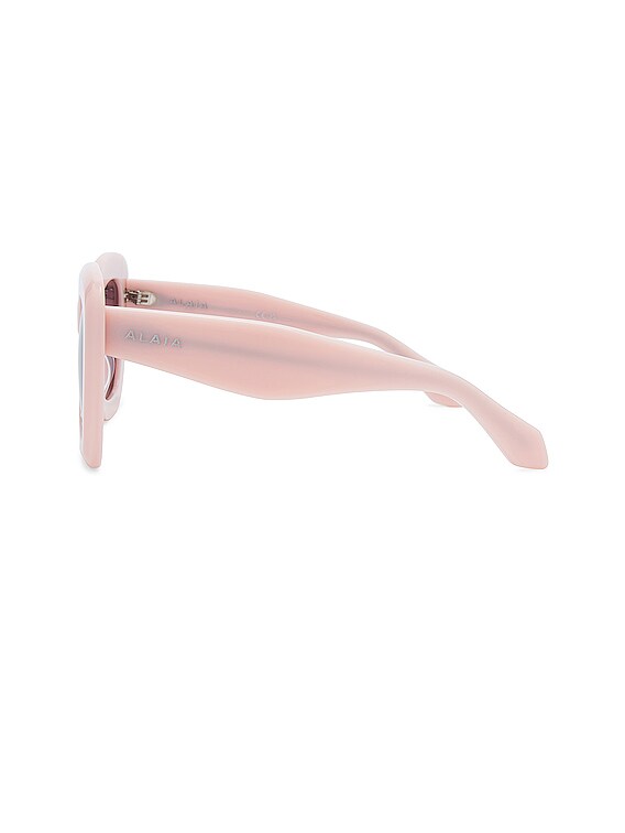 ALAÏA Lettering Logo Square Sunglasses in Pink & Violet | FWRD display picture 3