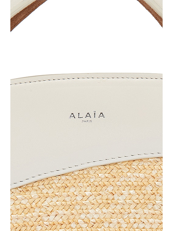 【24SS NEW】ALAIA_women / KHAIMA ミディアム トートバッグ Khaima Medium leather tote bag in brown - Alaia | Mytheresa