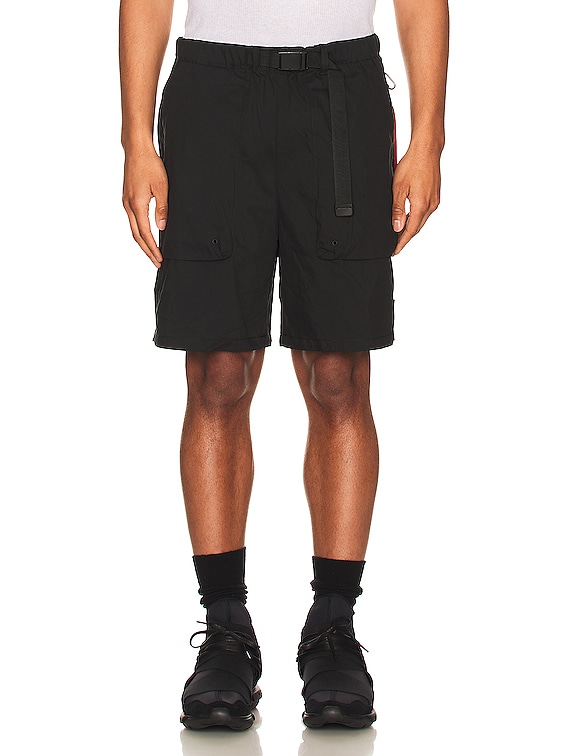 ALPHA INDUSTRIES ショートパンツ - Black | FWRD