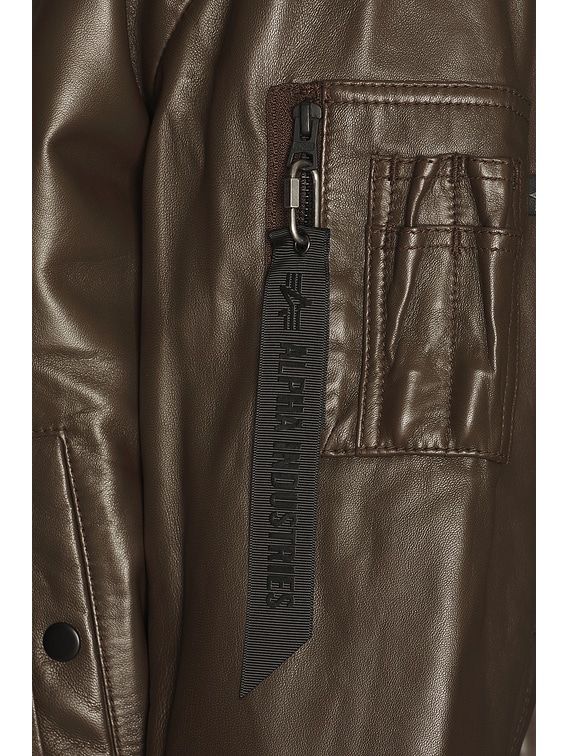 ALPHA INDUSTRIES MA-1レザージャケットGENUINE ALPHA INDUSTRIES Leather MA-1 Flight Jacket in Espresso | FWRD