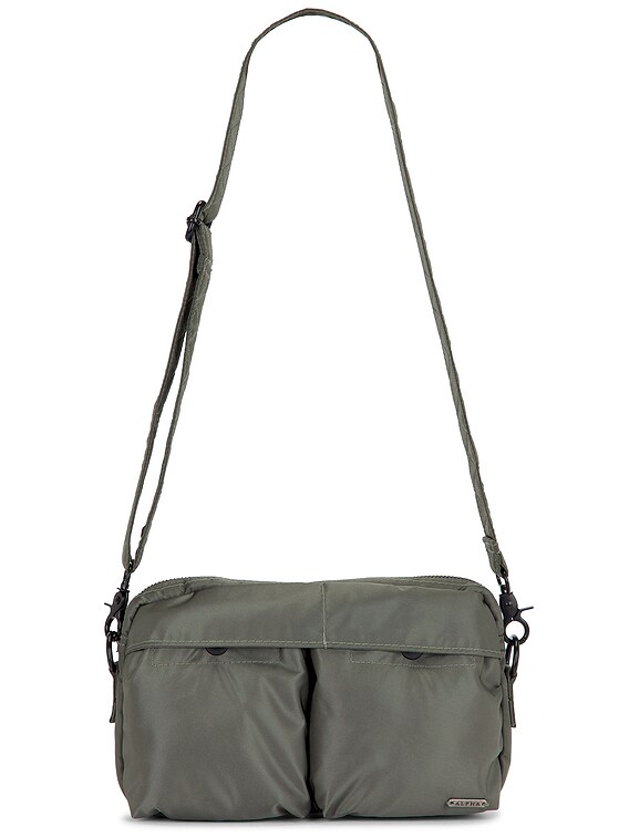 ALPHA INDUSTRIES バッグ - Field Grey | FWRD