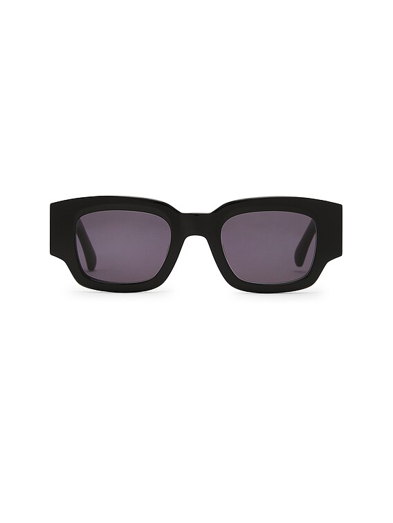 ✩ Ami ✩2 AMI Paris Square Sunglasses in Black | FWRD