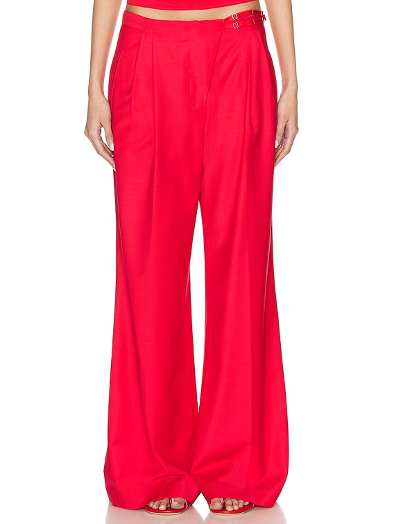Noemie Pant