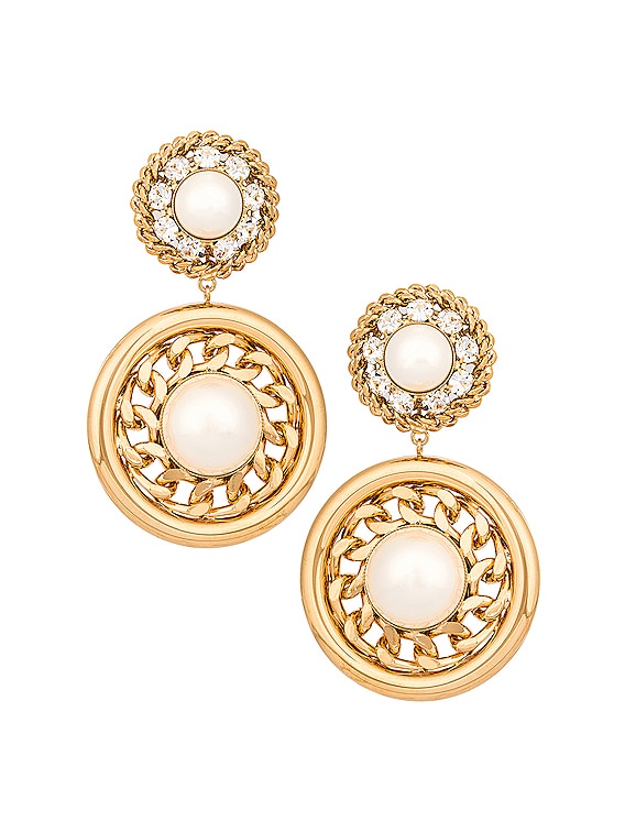 Gold Circle Pearl Earrings