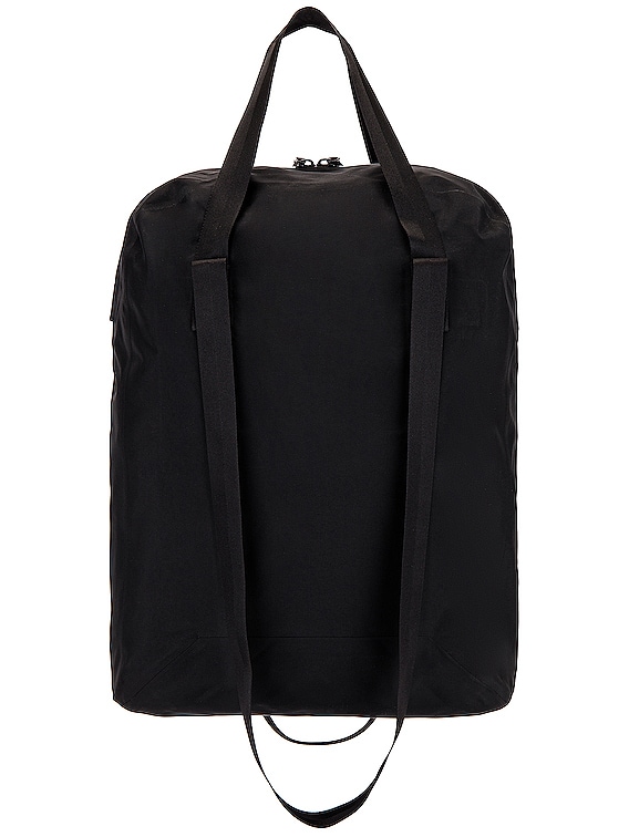 Veilance Seque Re-System Tote in Black | FWRD