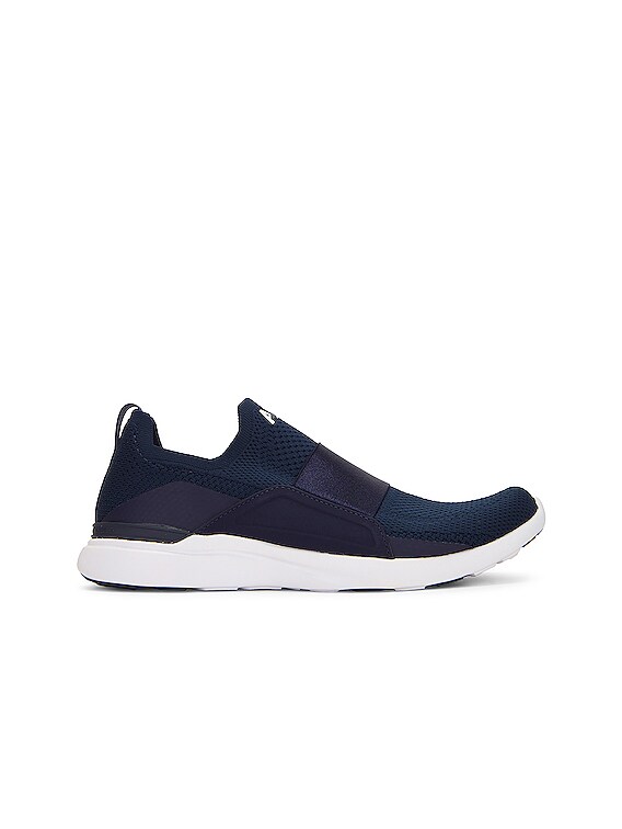 APL: Athletic Propulsion Labs スニーカー - Navy & White | FWRD