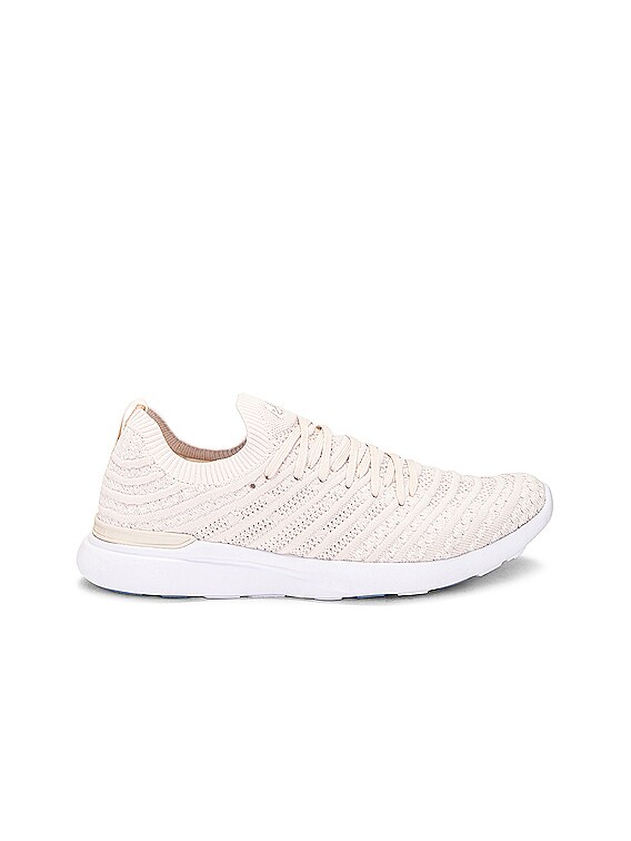 APL: Athletic Propulsion Labs スニーカー - Beach, Ivory & White | FWRD