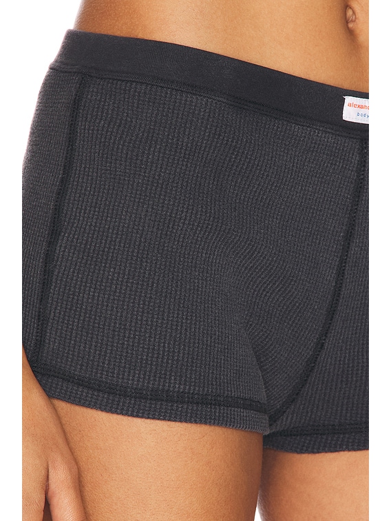 Alexander Wang/WAFFLE ショートパンツ boy short in waffle-knit cotton stretch in WASHED BLACK