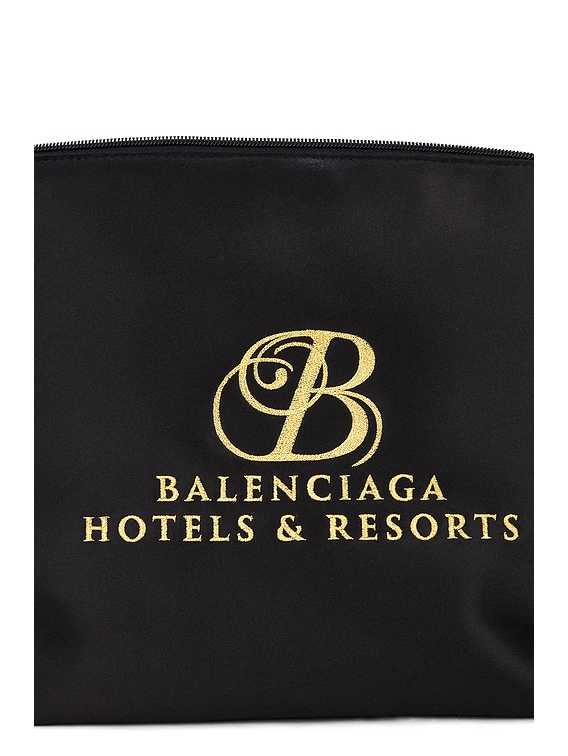 Balenciaga HOTEL & RESORT ポーチ - Black & Gold | FWRD Balenciaga HOTEL & RESORT ポーチ - Black & Gold | FWRD