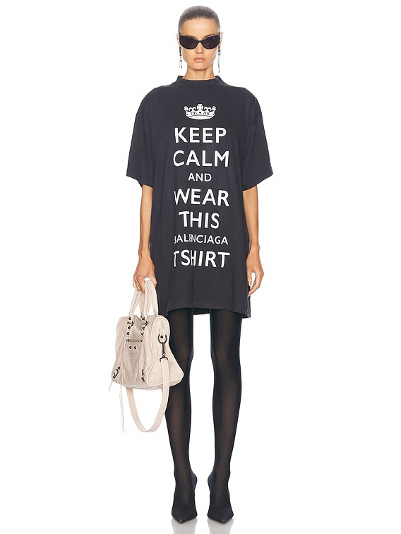 【BALENCIAGA】Keep Calm T-shirt Tシャツ オーバーサイズ Balenciaga Keep Calm Oversized T-Shirt | Saks Fifth Avenue