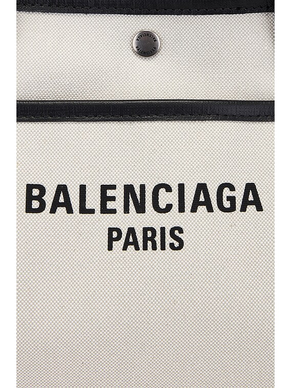 【BALENCIAGA】NAVY REVAMP TOTE BAG Balenciaga Navy Revamp Large Tote Bag in Natural & Black | FWRD