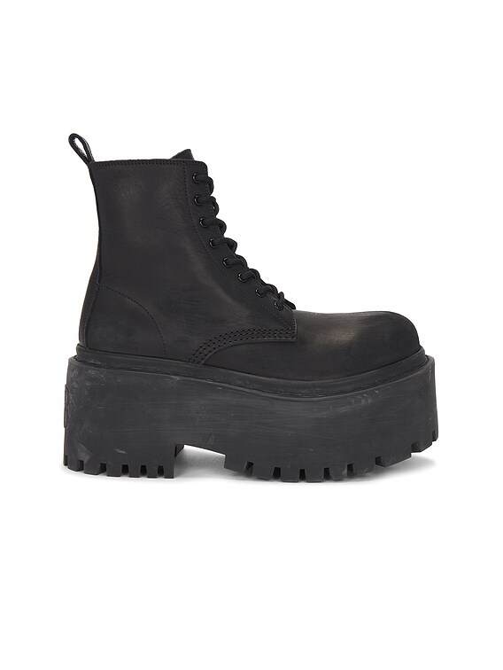 Balenciaga STRIKE プラットフォーム - Black | FWRD
