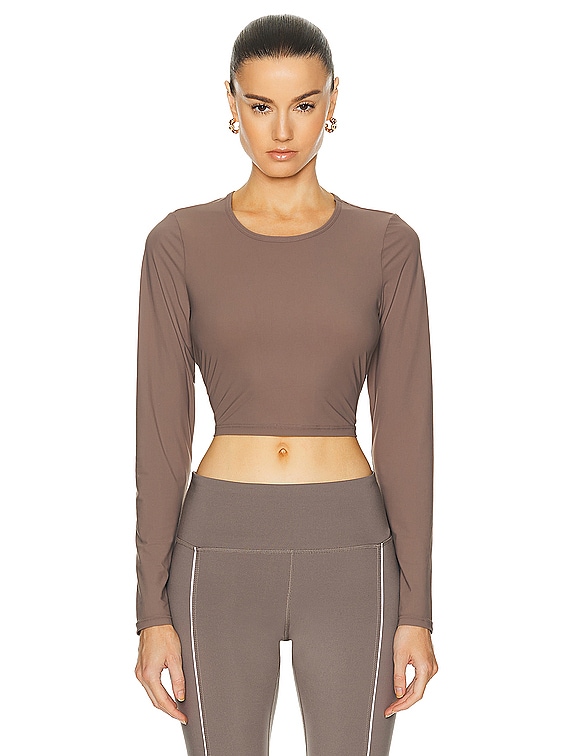 Beyond Yoga Power Beyond Lite Cardio Cropped Pullover Top in Dune