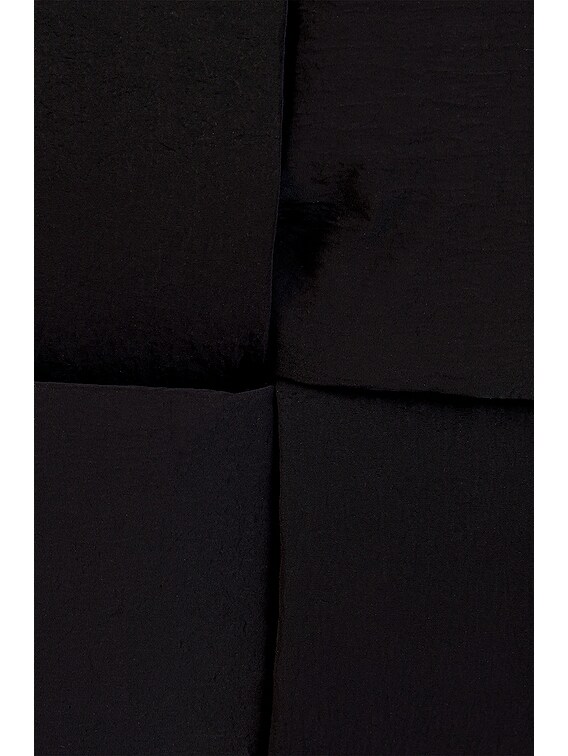 Bottega Veneta Intrecciato Light Paper Borsa in Black Bottega Veneta Intrecciato Light Paper Borsa in Black