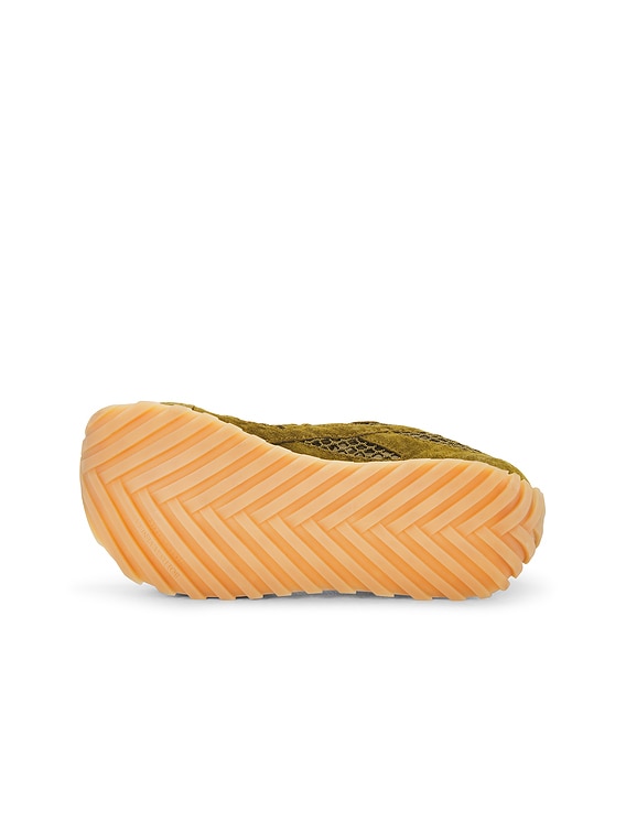 Orbit Sneaker