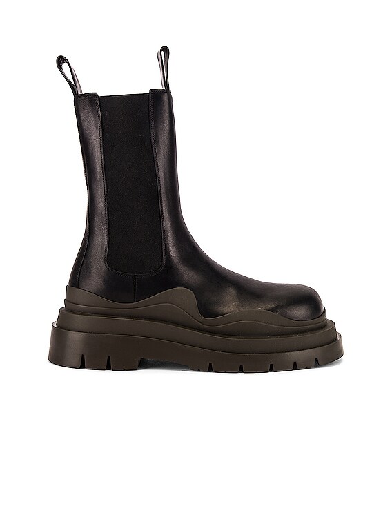 BOTTEGA VENETA Black Tire Chelsea Boots Bottega Veneta - TIRE CHELSEA ANKLE BOOT | HBX main image 4