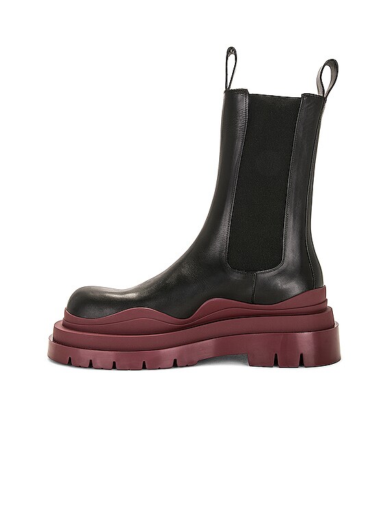 Bottega Veneta Leather Chelsea Red-Sole Tire Combat Boots Black