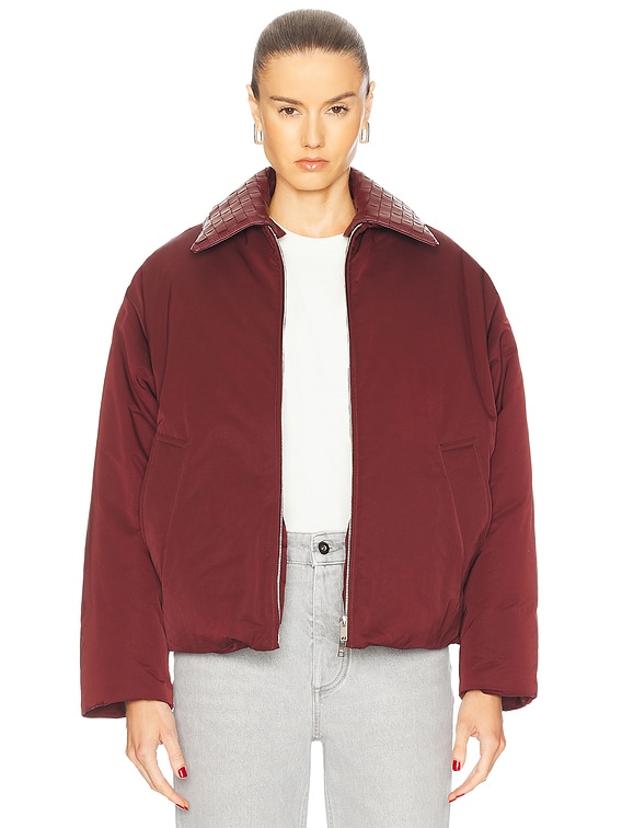 ダウンジャケット BOTTEGA VENETA FW23 DOWN JACKET IN TECH (761243_VF4K04030) Bottega Veneta Technical Nylon Down Jacket | italist