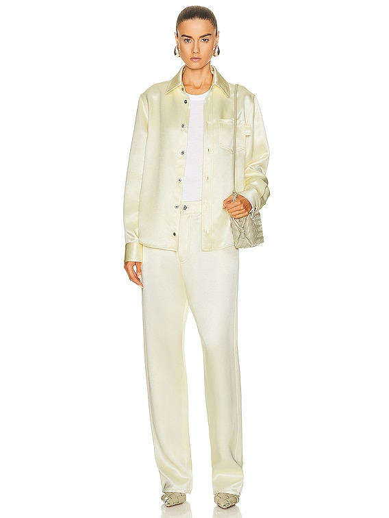 Tシャツ・カットソー BOTTEGA VENETA SS23 Ivory satin shirt (729741V1JS0 9071) Bottega Veneta Ivory satin shirt (BOTTEGA VENETA/ブラウス