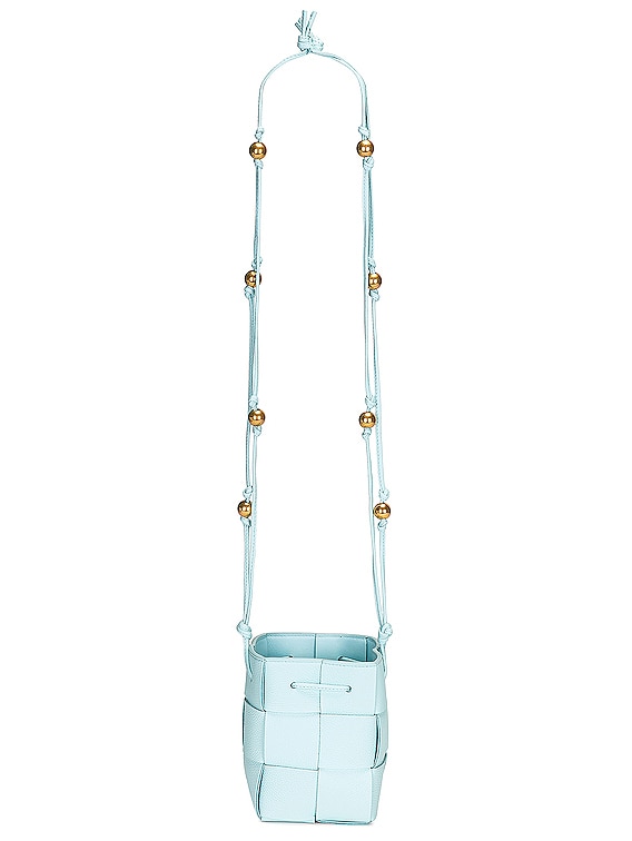 Bottega Veneta　ミニボスバック Bottega Veneta Mini Crossbody Bucket Bag in Pale Blue & Gold