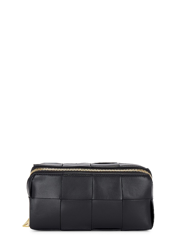 Bottega Veneta ポーチ - Black & Gold | FWRD