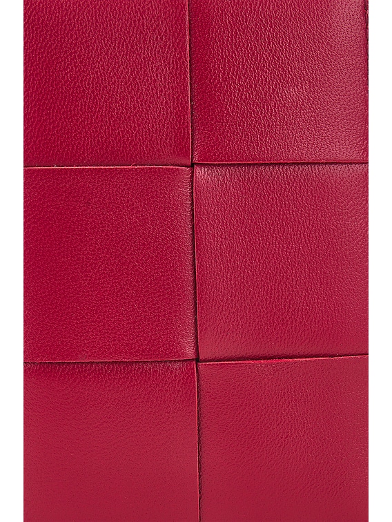 Bottega Veneta CASSETTE カードケース - Dark Red | FWRD