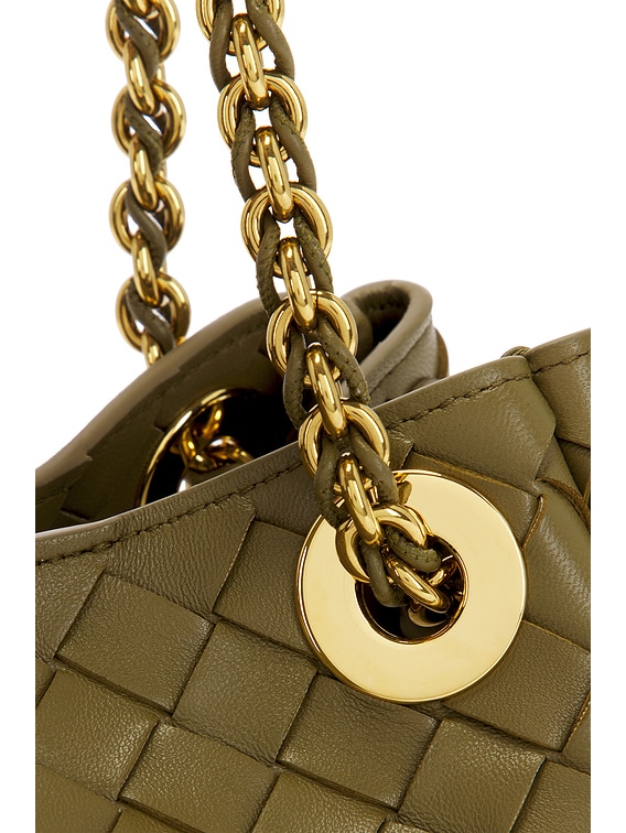 BOTTEGA VENETA スモール パラシュート グリーンオアシススモール パラシュート| Bottega Veneta® 日本